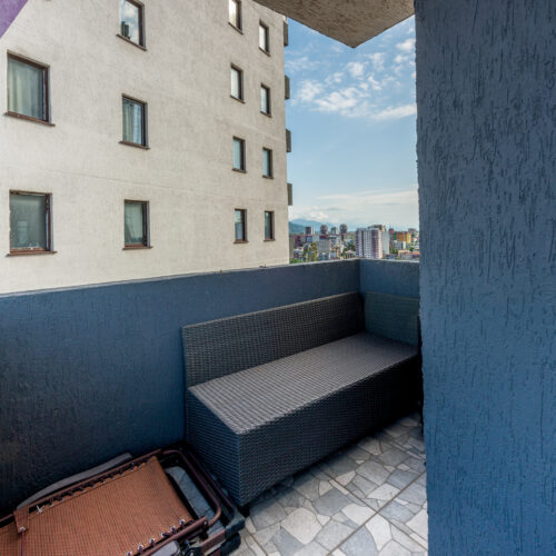 2 Yatak Odalı Daire, Gumbati on Alley